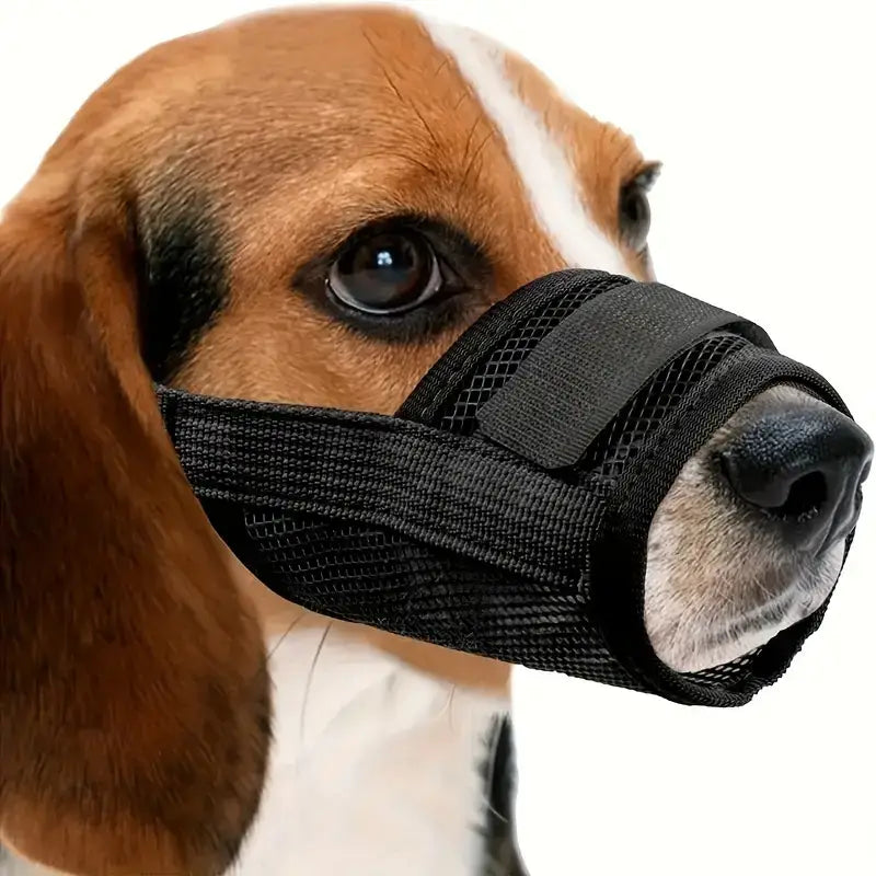 Adjustable dog muzzle for small to medium dogs with comfortable fit